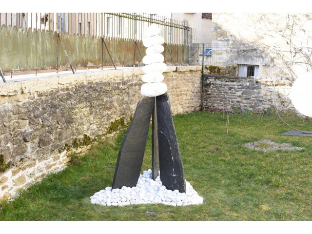 Photo Sculpture en Marbre et Ardoise – Statue Jardin image 2/5