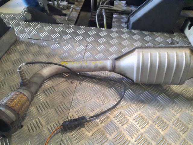 Photo silencieux  Renault Twingo 30€   envoi ps tel  06.27.57.73.96. image 2/3