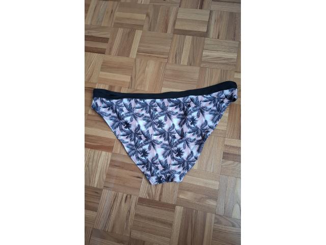 Photo Slip de maillot de bain motif palmiers image 2/2