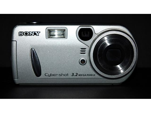 Photo Sony Cyber-shot DSC-P72 - Appareil photo numérique - compact - 3.2 MP - 3x zoom optique image 2/3