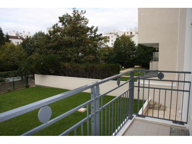 Photo ✅Studio meublé - 27 m² - 5 mn gare et centre ville image 2/4