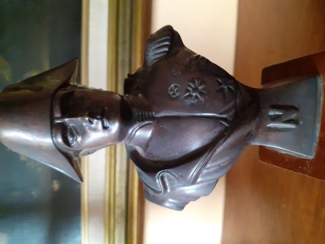 Photo Superbe buste de Napoléon en bronze sur socle en bois. image 2/6