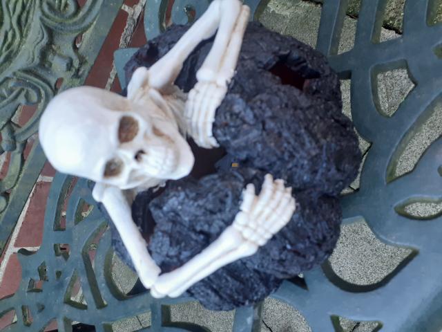 Photo SUPERBE CITROUILLE D'HALLOWEEN EN POLY RESINE image 2/6
