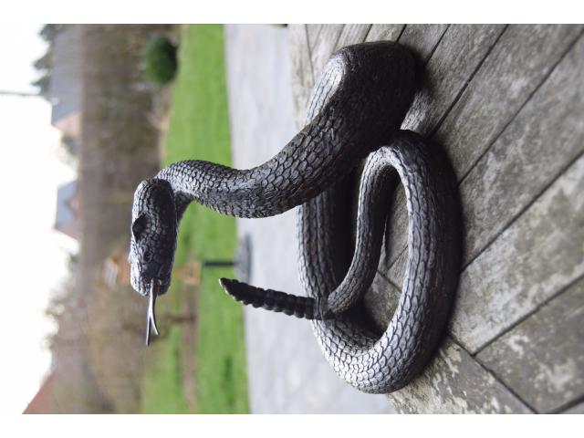 Photo SUPERBE SERPENT A SONNETTE EN BRONZE image 2/6