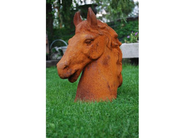 Photo SUPERBE TËTE DE CHEVAL EN FONTE image 2/5