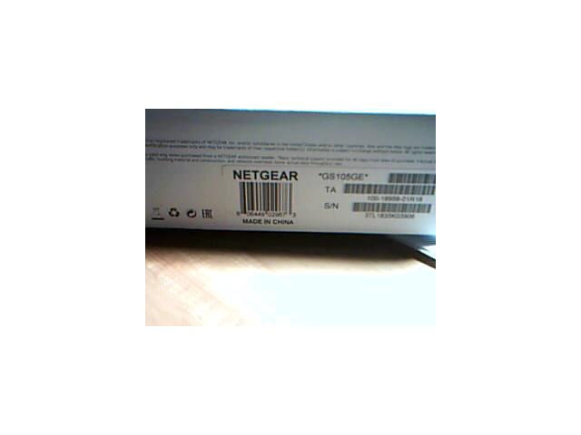 Photo Switches Gigabit non manageables (GS105) image 2/3