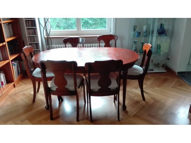 Photo table+8 chaises /buffet: ensemble ou séparé image 2/5