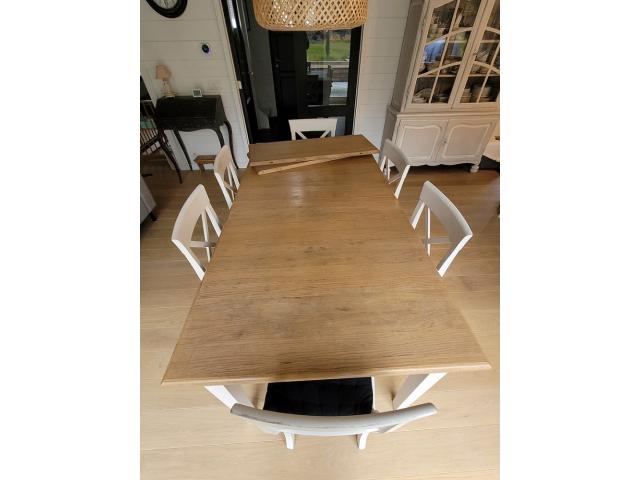 Photo Table à allonges + 6 chaises de salle à manger image 2/4