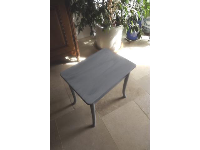 Photo TABLE EN BOIS MASSIF image 2/2
