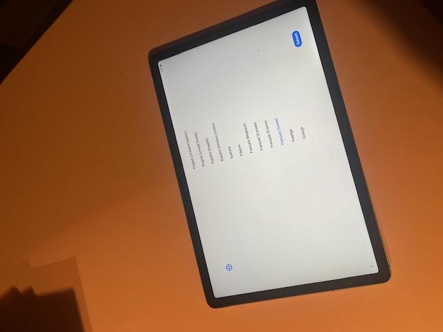 Photo Tablette Samsung Galaxy S9 FE 10.9’’256 Go avec housse image 2/6