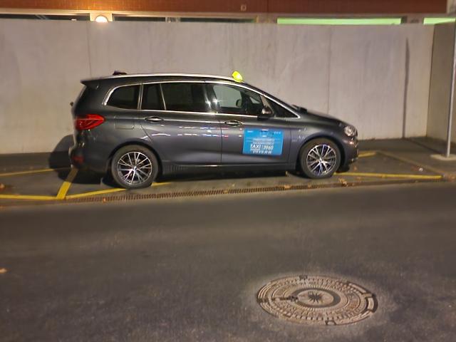 Photo Taxi Sierre 3960 image 2/4