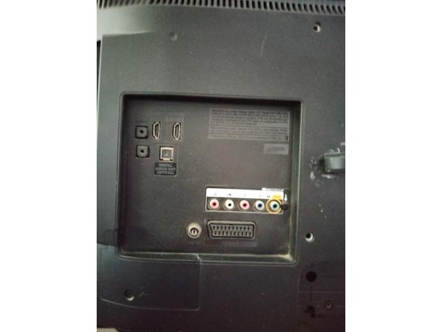 Photo TELEVISION SAMSUNG  PLAT image 2/6