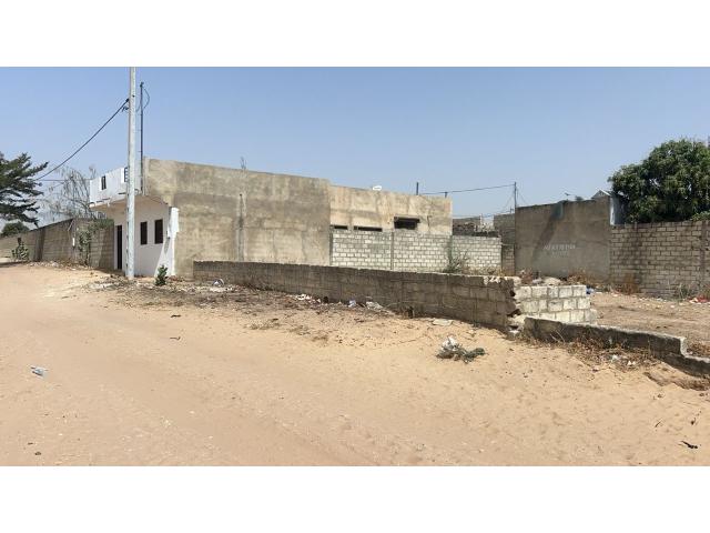 Photo Terrain 300 mètres carrés à vendre à Malicounda Sénégal image 2/4