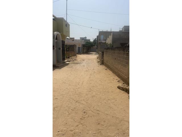Photo Terrain de 290 mètres carrés à vendre à Saly Sénégal image 2/3