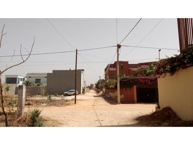 Photo Terrain de 600 mètres carrés à vendre à Somone Sénégal image 2/4