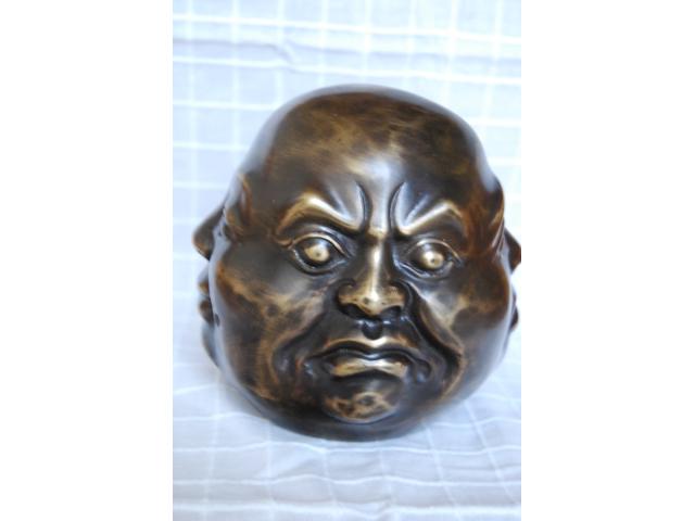 Photo TETE DE BOUDDHA EN BRONZE SIGNE (Les 4 visages). image 2/6