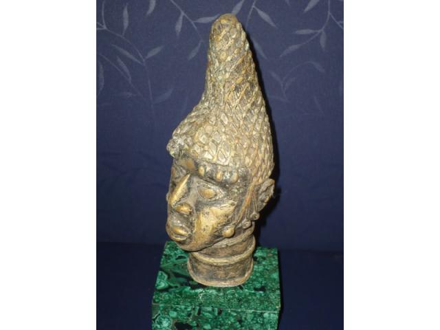 Photo Tête en bronze du Benin ( cire perdue ) image 2/4