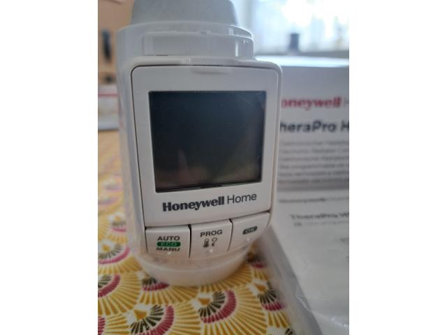Photo TheraPro HR90 Honeywell Home / vannes thermostatique image 2/3