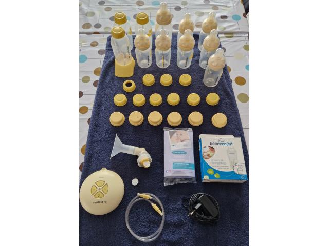 Photo Tire-lait Medela et ses accessoires image 2/2