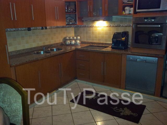 Photo tres belle appartement au centre d agadir  5 min de la mer  pas loin du souk image 2/6