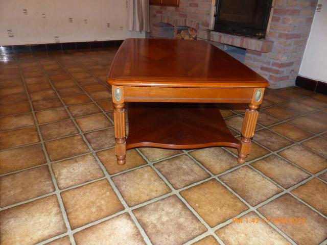 Photo TRES BELLE TABLE DE SALON image 2/4