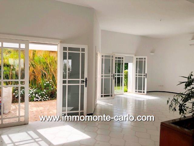 Photo Très belle villa avec piscine à louer à Souissi Rabat image 2/6