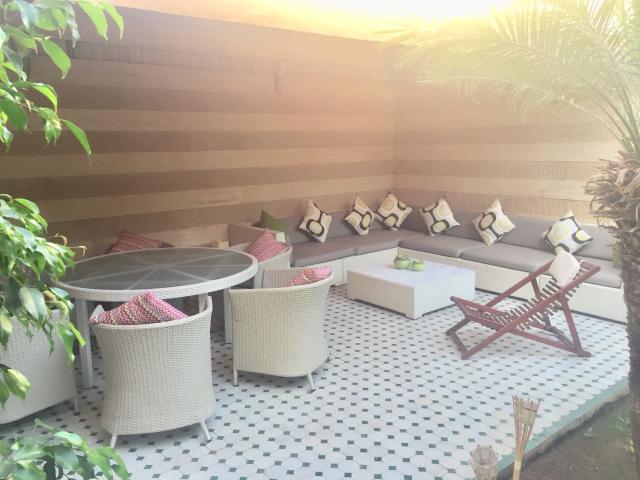 Photo tres jolie villa de 401m2 sur l oasis image 2/6