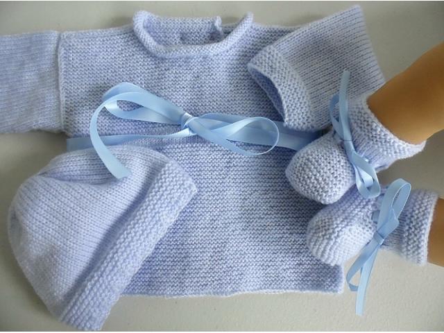 Photo Tricot laine bébé fait main trousseau brassière image 2/6