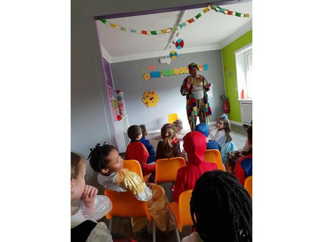 Photo Un clown pour égayer la fête d'anniversaire de votre enfant image 2/6