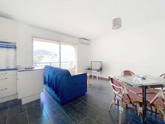 Photo Uniquement dans votre agence Mareimmo2b, Appelez nous au 06 77 27 67 14 image 2/6
