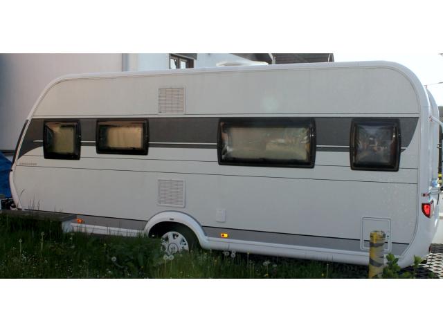 Photo URGENT! BELLE CARAVANE EN TRES BON ETAT image 2/6