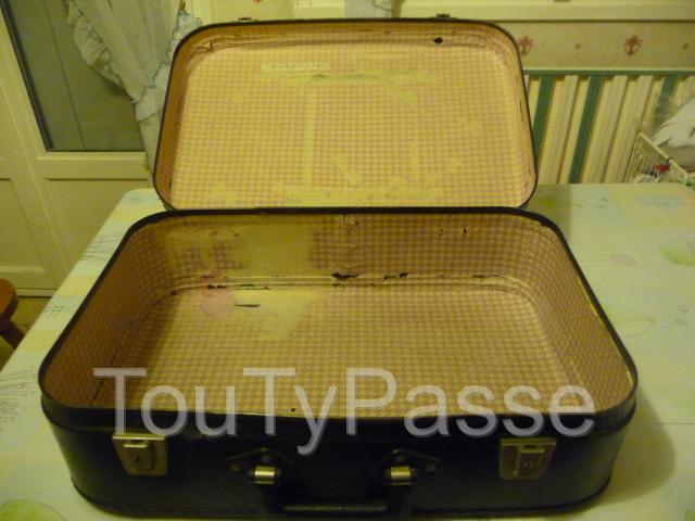 Photo VALISE ANCIENNE image 2/2