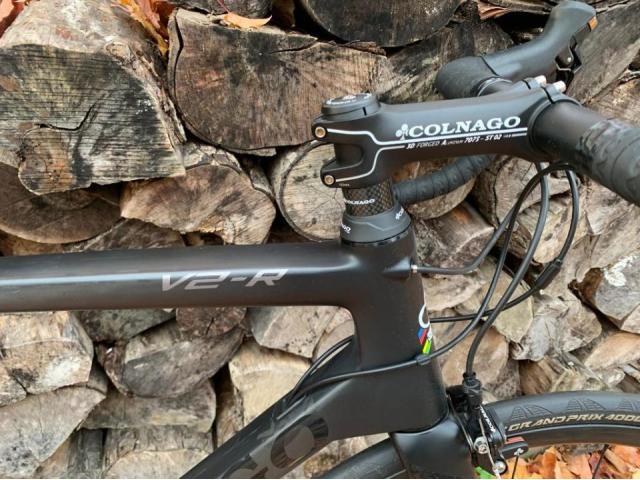 Photo Vélo de route Colnago V2-R Carbon image 2/3