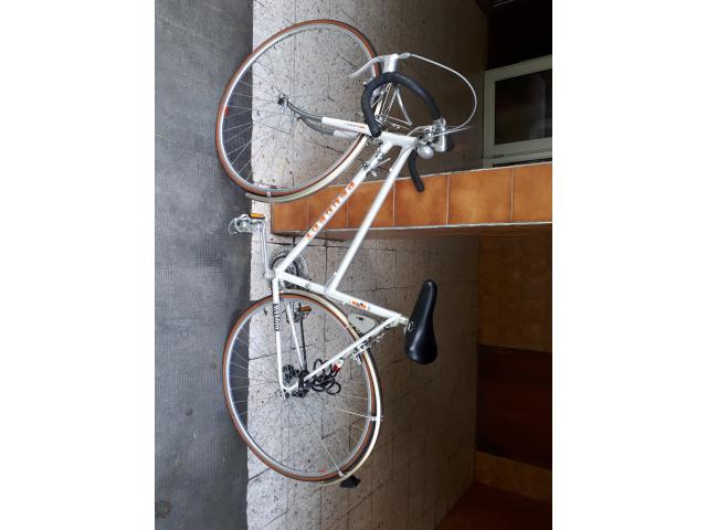 Photo Vélo peugeot image 2/4