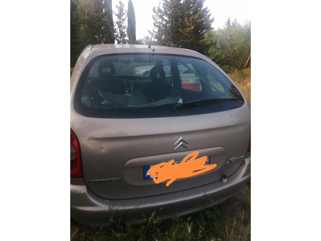 Photo Vend pièces détaché xsara image 2/2