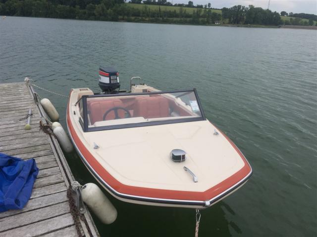 Photo Vends Glastron v 144 image 2/6