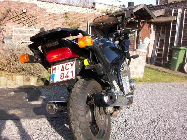 Photo Vends Yamaha XJ 900 cc image 2/3