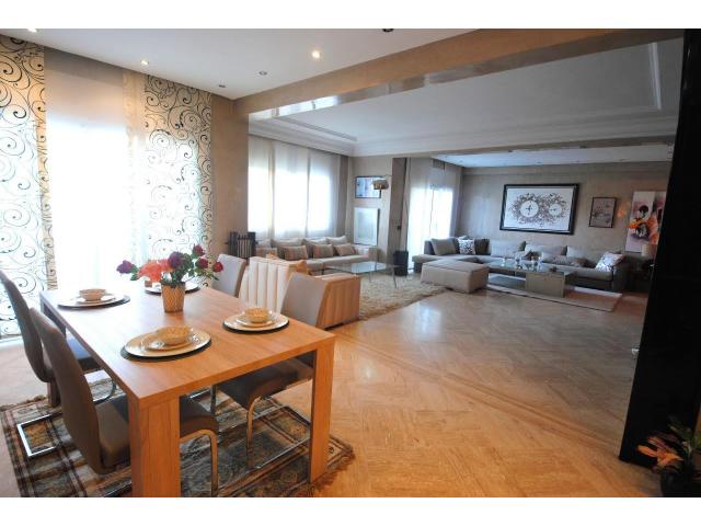Photo VENTE APPARTEMENT DE 205M² A CALIFORNIE image 2/6
