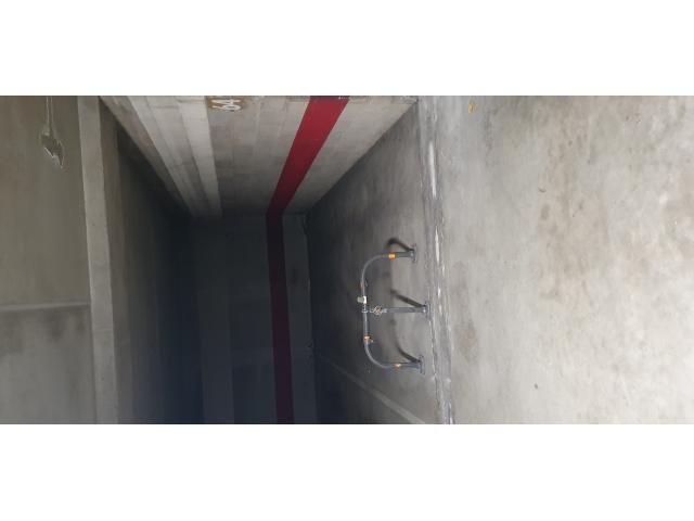 Photo VENTE EMPLACEMENT PARKING INTÉRIEUR image 2/3