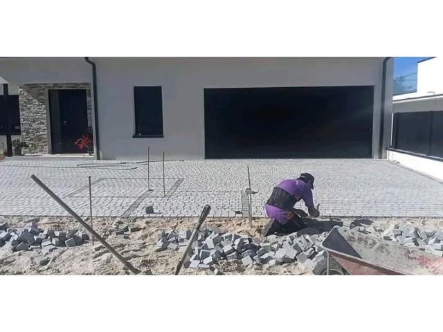 Photo vente et pose pavé granit 10x10x5 image 2/2