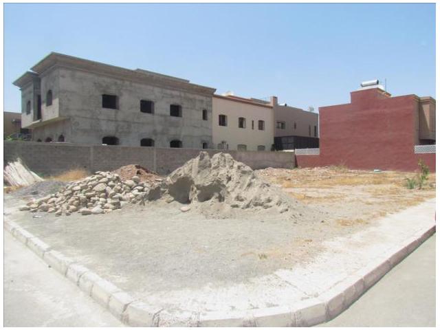 Photo Vente terrain villa   2 facades  a TARGA image 2/4