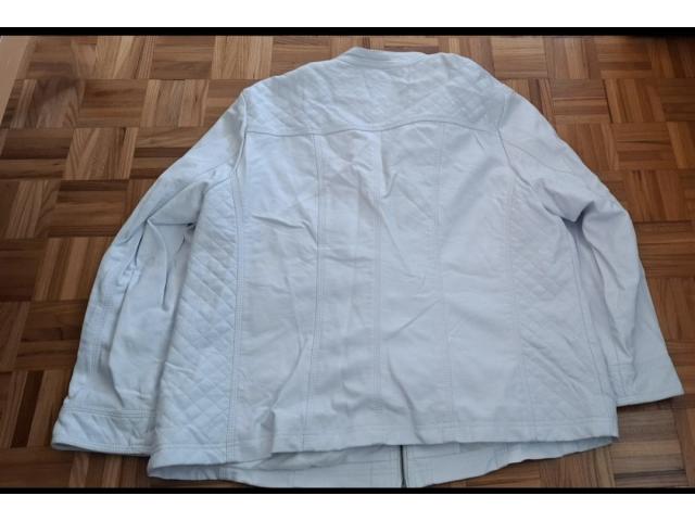 Photo Veste blanche Paola en simili cuir neuve image 2/2