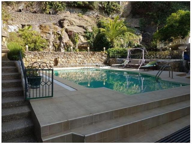 Photo Villa 2100 m²a Coté de Palais Royal image 2/6