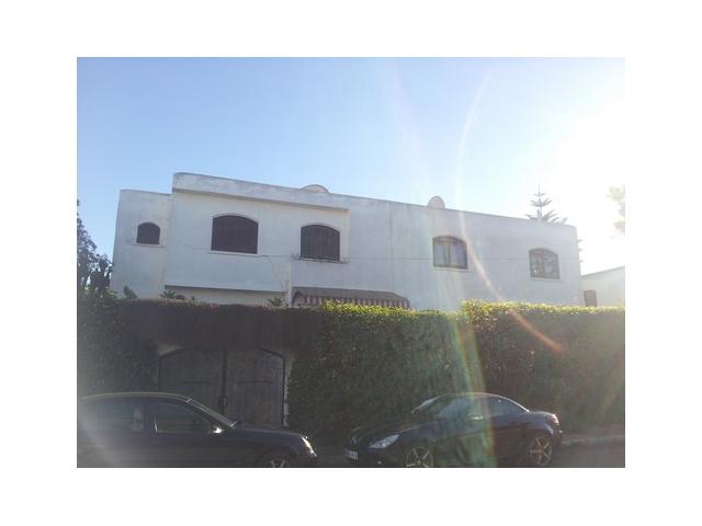 Photo Villa à vendre à Casablanca au Bd Azemmour proche de Morocco Mall pour double usage commercial et ré image 2/6