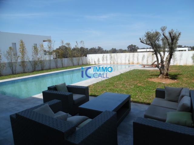 Photo Villa de 2065 m² en location située à Souissi image 2/6