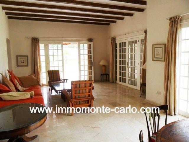 Photo villa de plain pied à Rabat au quartier Souissi image 2/6