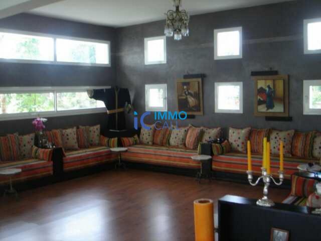 Photo Villa de standing 565 m² en location située à Souissi image 2/6