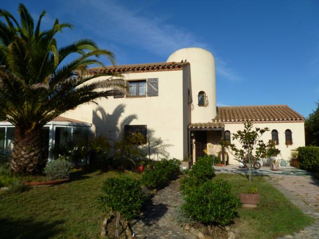 Photo villa entre mer et montagne image 2/6