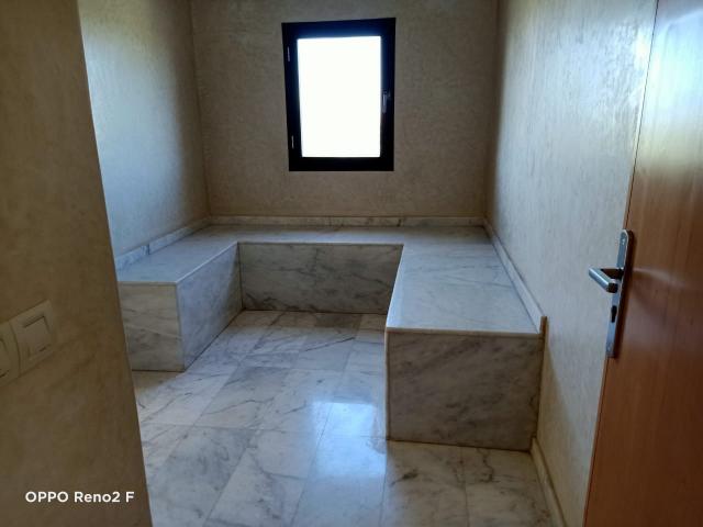 Photo villa sur 2000 m²  à la route de l'ourika image 2/5