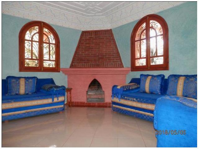 Photo villa sur 5000m avc un beau jardin et piscine image 2/6